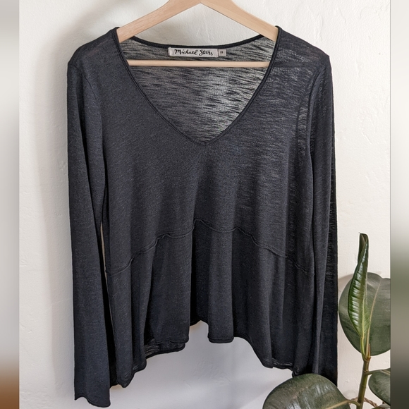 Michael Stars Flowy Top - Picture 5 of 6